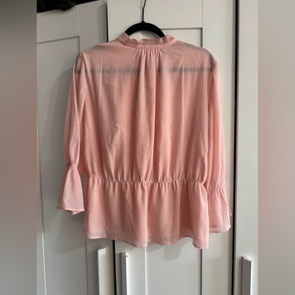 H&M Light Pink Ruffled Blouse - Picture 2 of 3